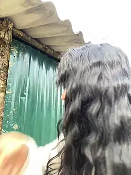 Snapshot of Anges893 chatting on 03/23/25, 08:15 Anges893 online show from 03/23/25, 08:15