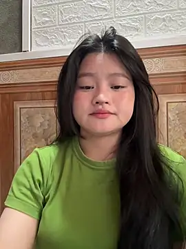 Snapshot of Anges893 chatting on 10/10/25, 03:05 Anges893 online show from 10/10/25, 03:05