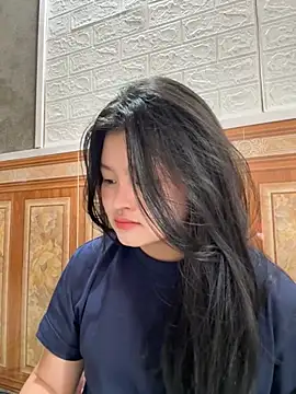 Snapshot of Anges893 chatting on 10/18/25, 01:52 Anges893 online show from 10/18/25, 01:52