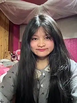 Snapshot of Anges893 chatting on 03/11/26, 02:17 Anges893 online show from 03/11/26, 02:17