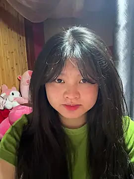 Snapshot of Anges893 chatting on 03/14/26, 03:45 Anges893 online show from 03/14/26, 03:45