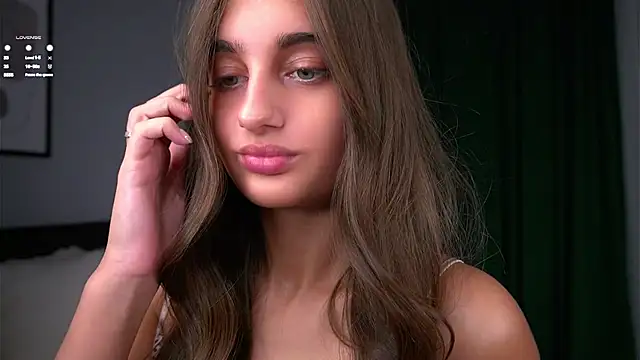 PiquingOgalala online show from 11/29/25, 01:08