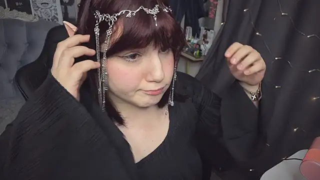 Snapshot of Diasporaaa chatting on 01/30/25, 03:29 Diasporaaa online show from 01/30/25, 03:29