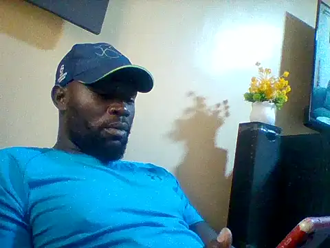 Snapshot of ClinDi chatting on 02/14/26, 01:19 ClinDi online show from 02/14/26, 01:19