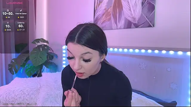 Veronica leal online show from 05/06/26, 08:52