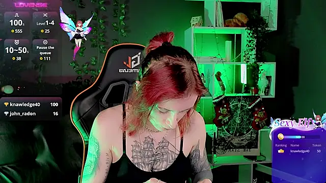  HelenCarter online show from 12/16/24, 02:57