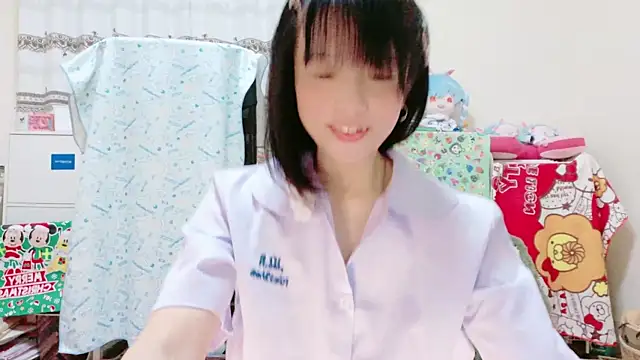 renapiyon8182 online show from 01/23/25, 07:29