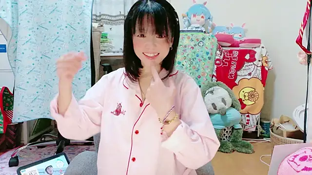 renapiyon8182 online show from 03/07/25, 07:27