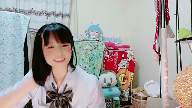 renapiyon8182 online show from 03/13/25, 05:22