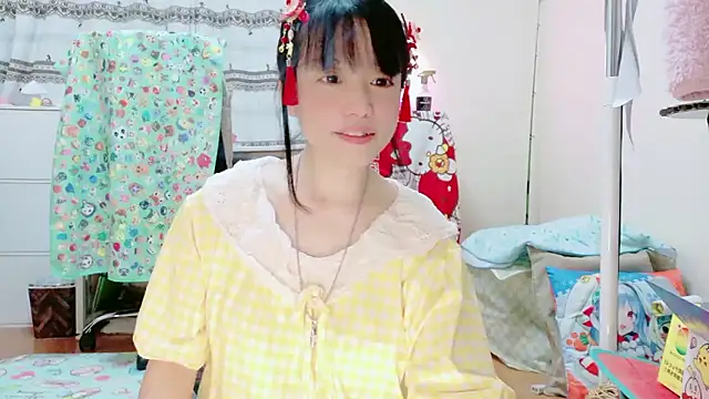 renapiyon8182 online show from 04/11/26, 08:35