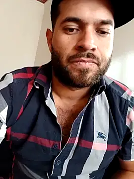 Rober2230 online show from 01/15/26, 03:16