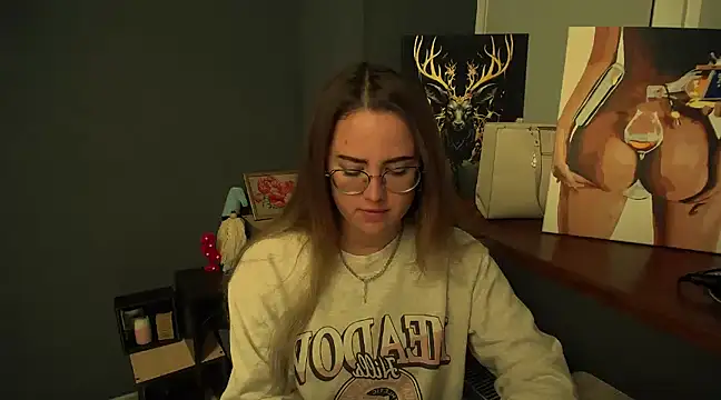 Snapshot of luxie_milady chatting on 01/06/25, 12:46 luxie milady online show from 01/06/25, 12:46