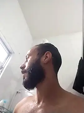 LopeseLua online show from 10/24/25, 05:20