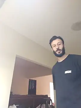 LopeseLua online show from 10/28/25, 06:10