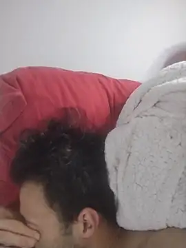 LopeseLua online show from 11/08/25, 04:23