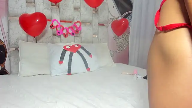 EMMA SWEETT1 online show from 02/16/25, 03:38