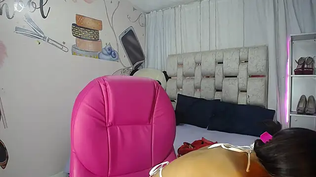 EMMA SWEETT1 online show from 10/06/25, 12:46