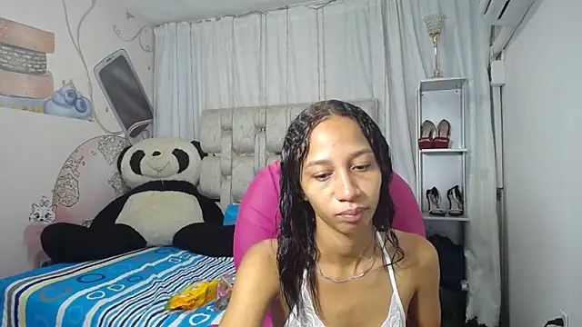 EMMA SWEETT1 online show from 01/16/26, 12:42