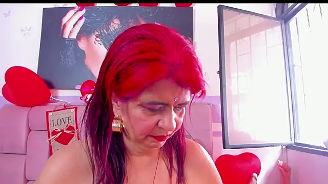 Snapshot of RoxetteMature chatting on 02/12/25, 02:54 RoxetteMature online show from 02/12/25, 02:54
