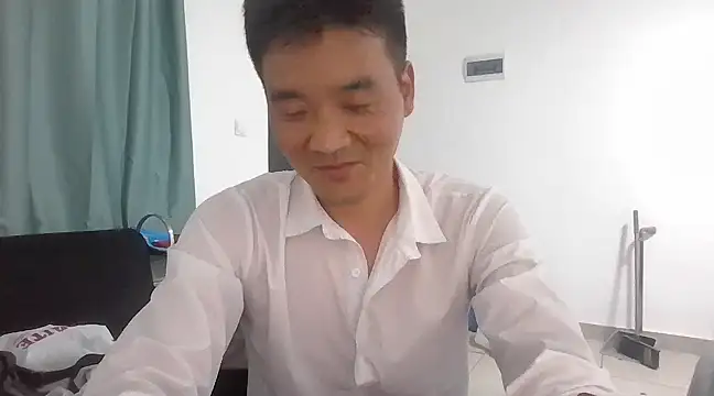 Snapshot of kisstoyousoon2024 chatting on 03/09/25, 06:21 kisstoyousoon2024 online show from 03/09/25, 06:21