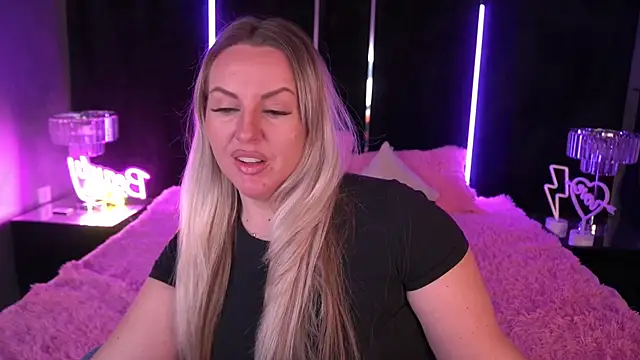 KiraCandyS online show from 01/27/25, 09:11