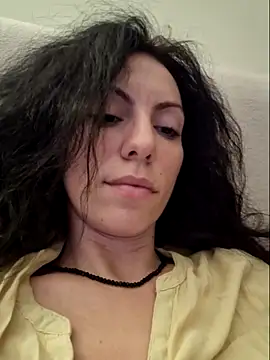 Emmatoo online show from 12/18/25, 12:49