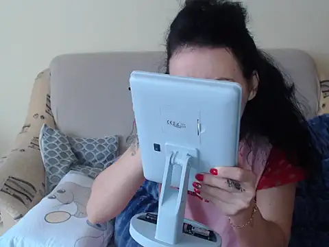 Emmatoo online show from 02/07/26, 11:03