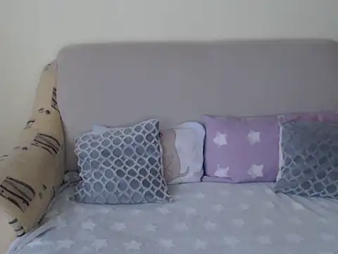 Emmatoo online show from 02/10/26, 02:10