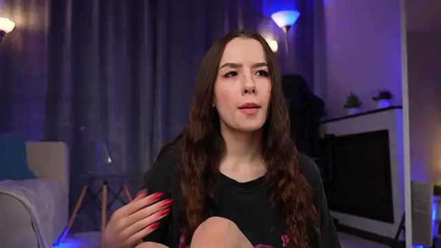 Amely Young online show from 03/25/26, 02:06