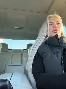 Jessy Jo online show from 10/31/25, 05:52