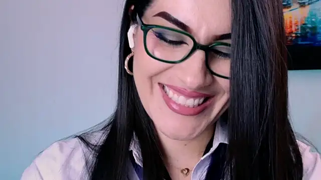 Pamela Rosal online show from 04/01/26, 01:41