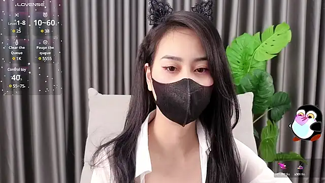 -----Sue----- online show from 02/20/25, 12:30