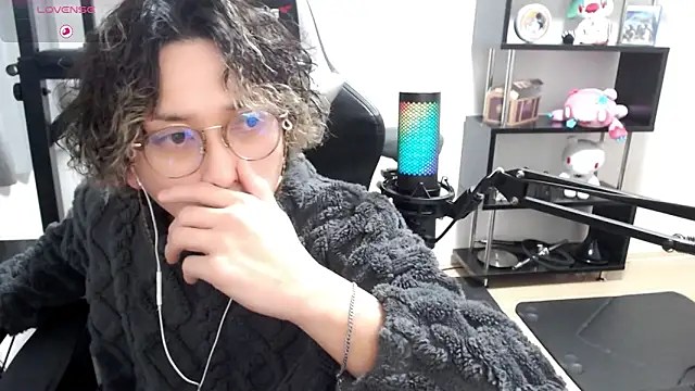 Shizukuu online show from 03/12/25, 12:57