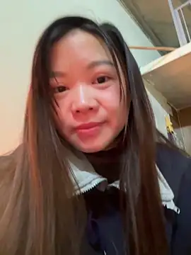 Hellen 111 online show from 01/18/25, 02:33