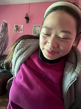 Hellen 111 online show from 03/03/25, 07:10