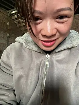 Hellen 111 online show from 03/11/25, 05:38