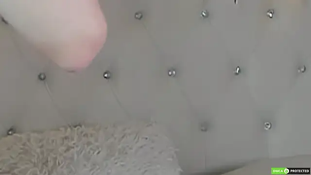 Joy Barker online show from 12/14/25, 03:34