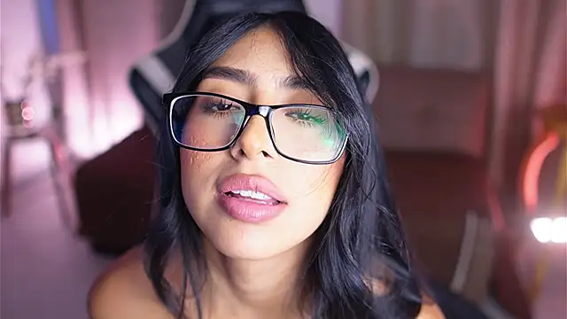 Sara albrecht online show from 01/31/25, 03:44