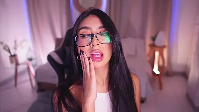 Sara albrecht online show from 02/11/25, 12:27