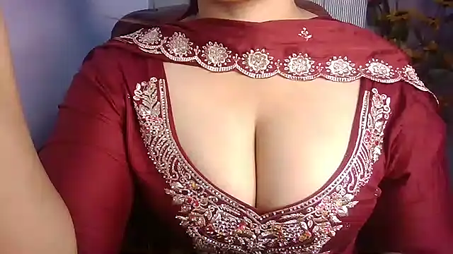 KhwahisHH online show from 11/02/25, 04:31