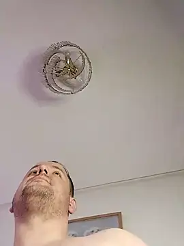 Snapshot of lobito1997 chatting on 03/22/25, 01:54 lobito1997 online show from 03/22/25, 01:54