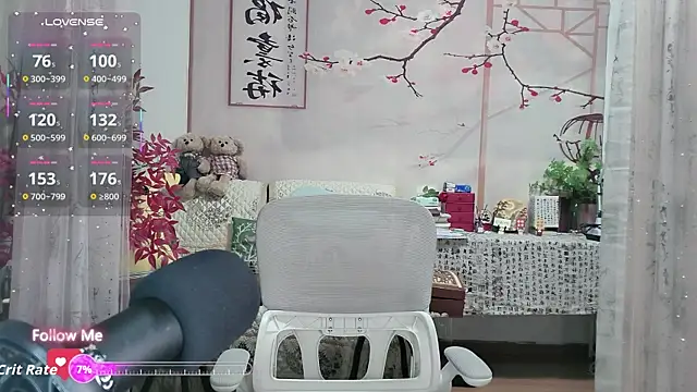 Lisa-s online show from 09/23/25, 11:19