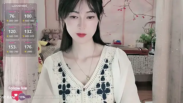 Lisa-s online show from 10/28/25, 04:05