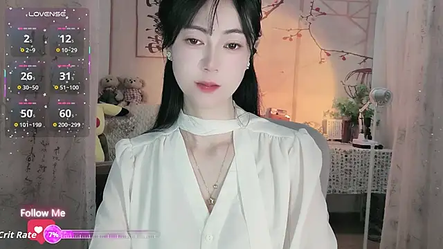 Lisa-s online show from 11/09/25, 01:59