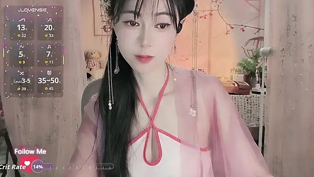 Lisa-s online show from 11/11/25, 03:28