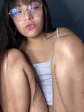 Lily candy X online show from 01/11/25, 09:04