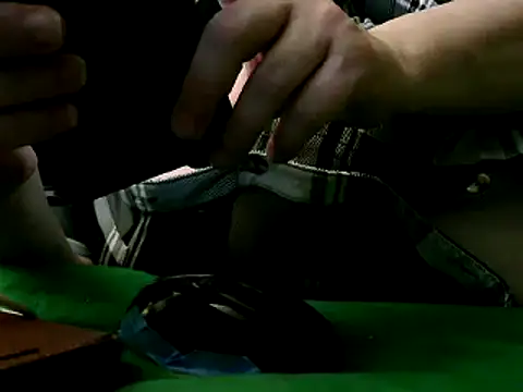 Snapshot of WHITEDAROSE chatting on 12/09/24, 09:05 WHITEDAROSE online show from 12/09/24, 09:05