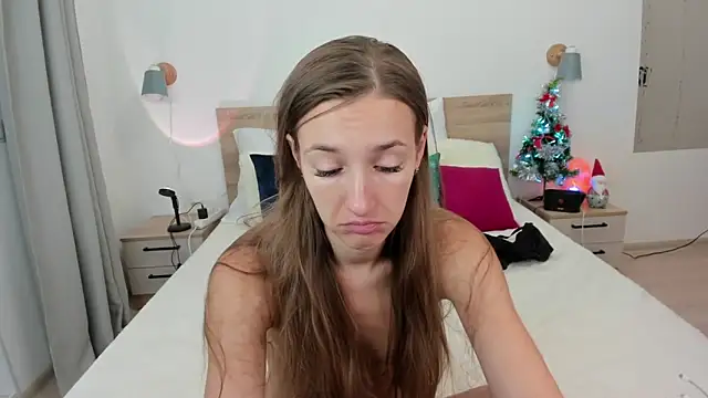 KateRedgar online show from 12/23/25, 10:35