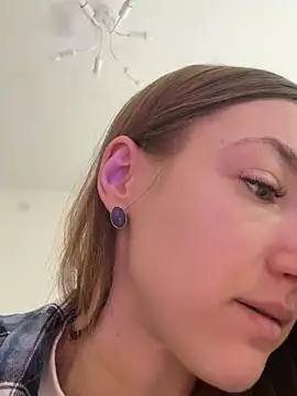 KateRedgar online show from 03/16/26, 10:30