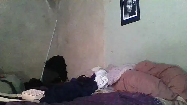 Moorella1 online show from 10/13/25, 07:19